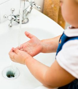 hand-washing-after-toilet-training